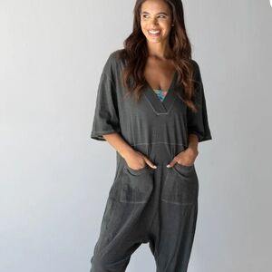 Natural Life Charlie V Neck Jumpsuit Size L 100% Cotton